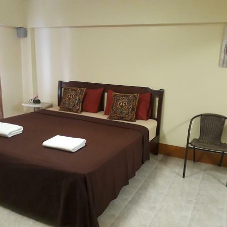 Relax Inn Ban Phe Luaran gambar