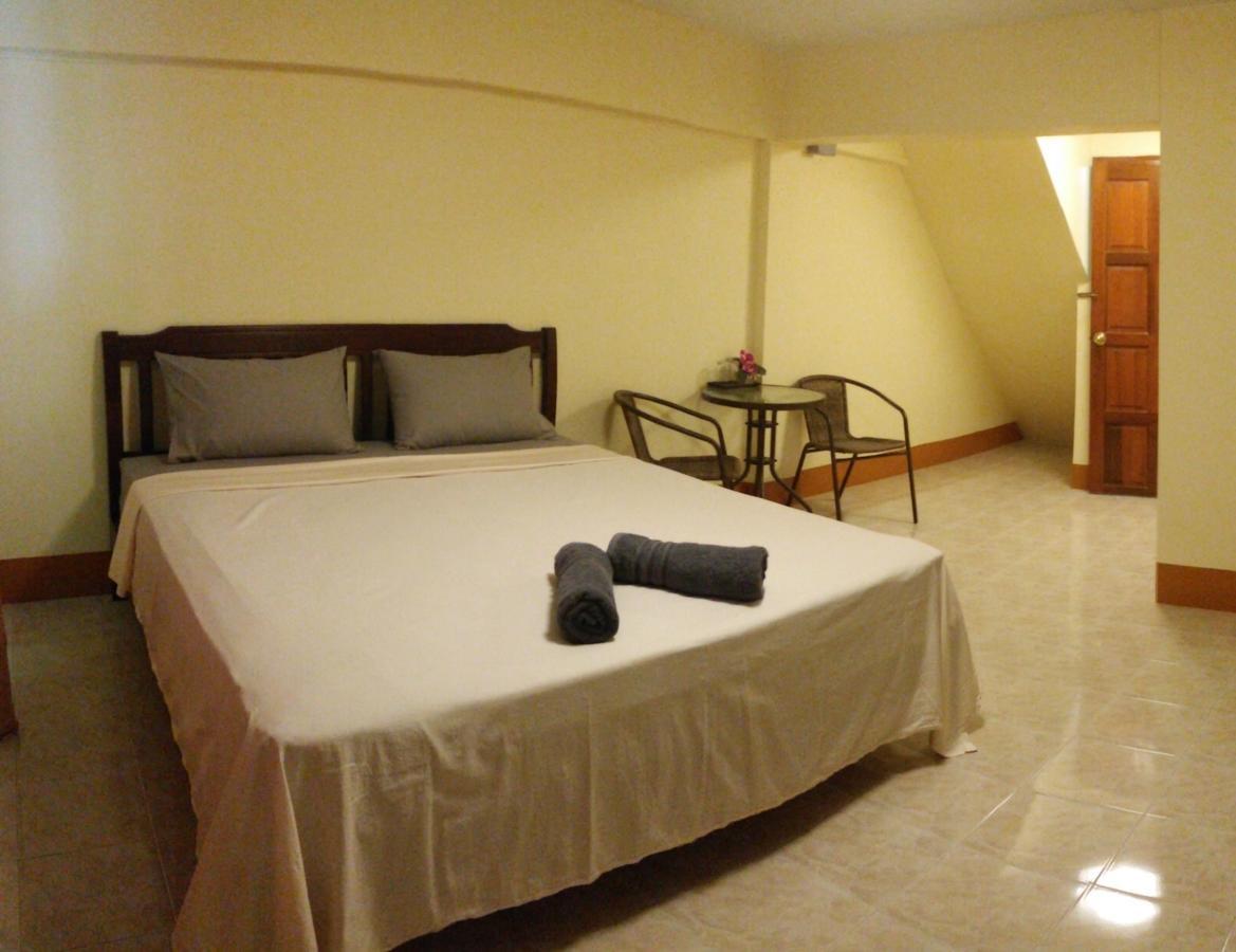 Relax Inn Ban Phe Luaran gambar